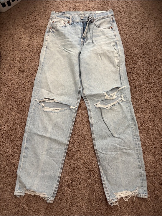 American Eagle Outfitters Denim - AE Light Wash Distressed Women’s Jeans